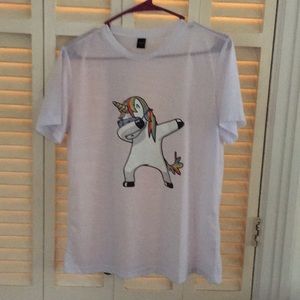 Fun summer tee! Unicorn 🦄